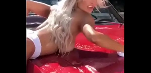  Lindsey Pelas Naked Car Wash